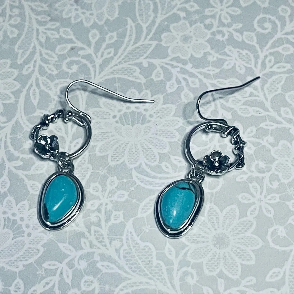 New Handmade Sterling Silver Natural Turquoise Floral Daisy Vine Wrap Earrings
